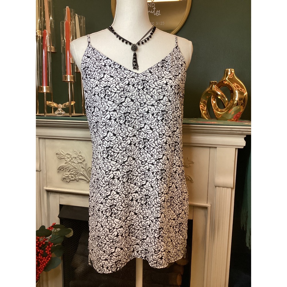 Gap V Neck Cami Top Sz‎ Small Black White Floral Spaghetti Strap